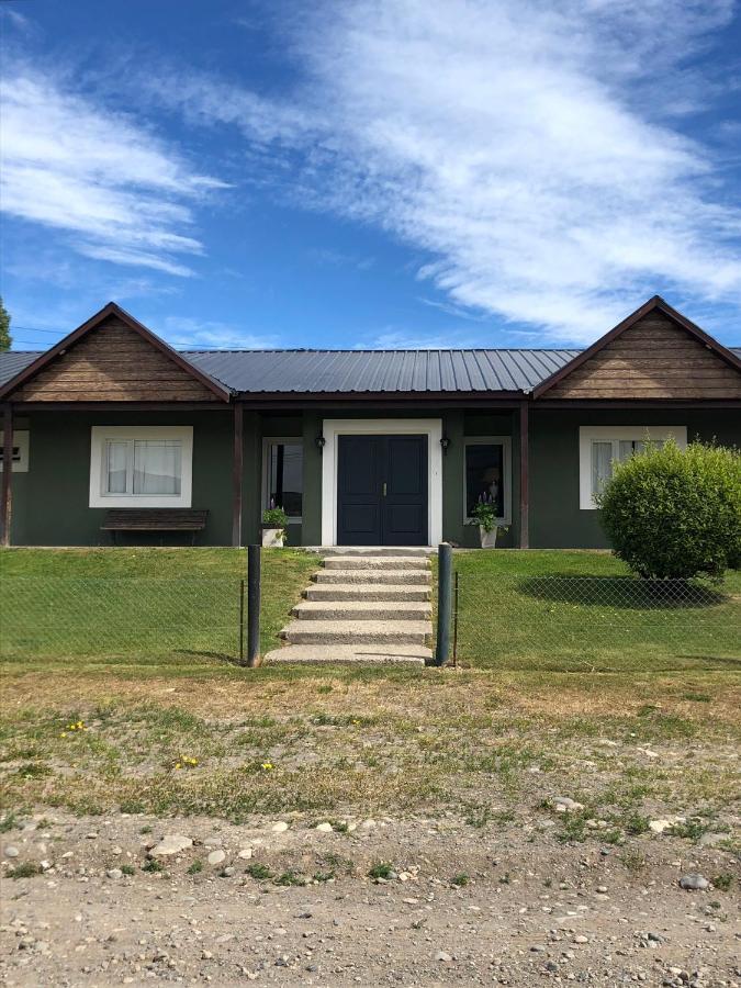 Hospedar Calafate - Los Lupinos Hotel El Calafate Eksteriør billede